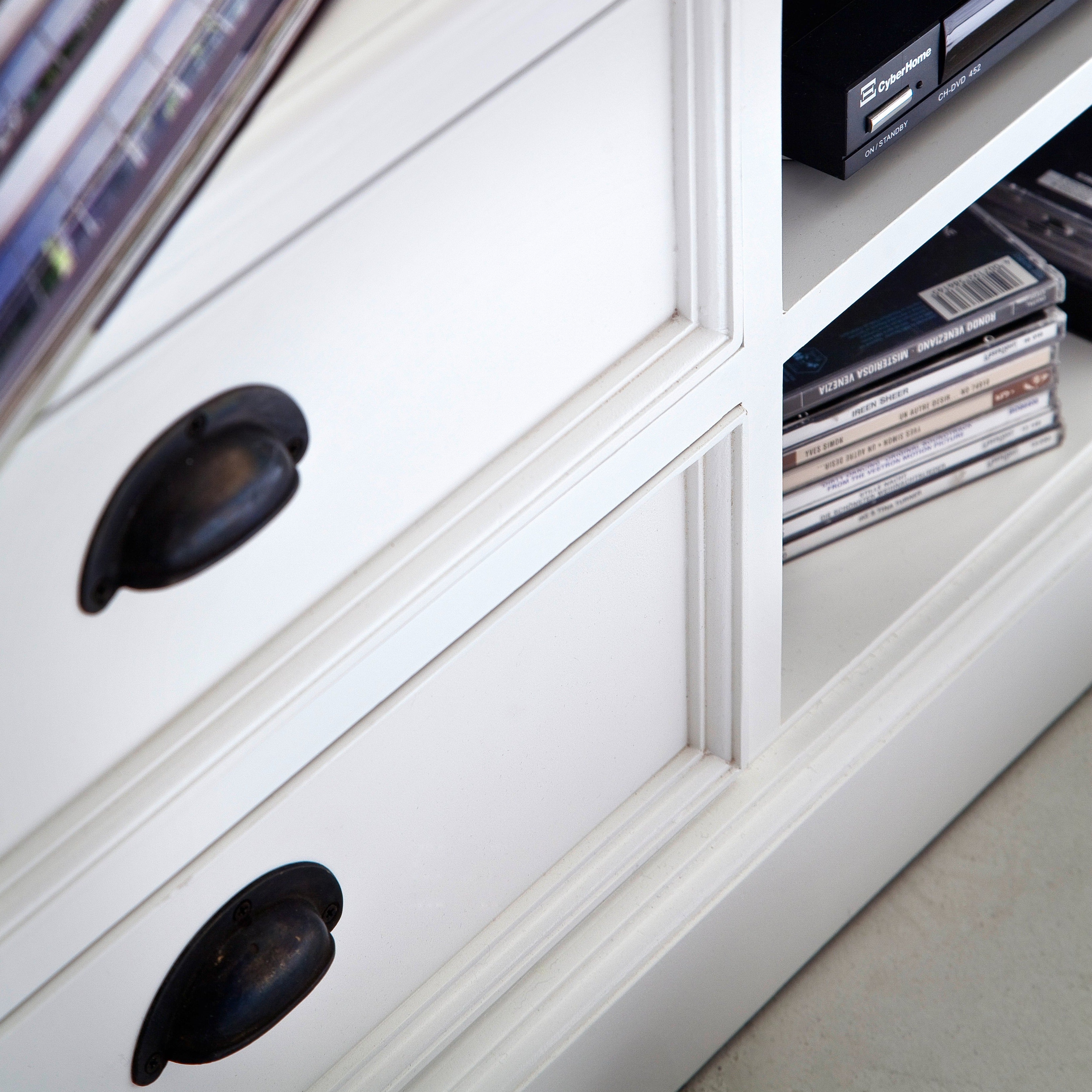 HALIFAX Cabinet 180 Close View