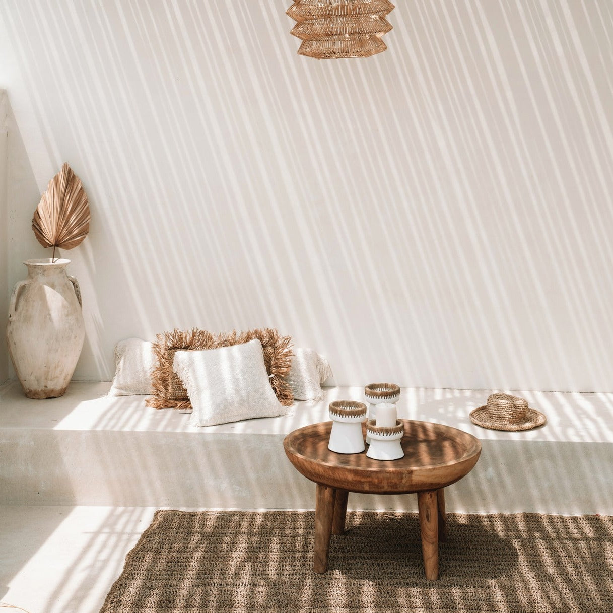 IL tavolino MUNGGUR - Naturale