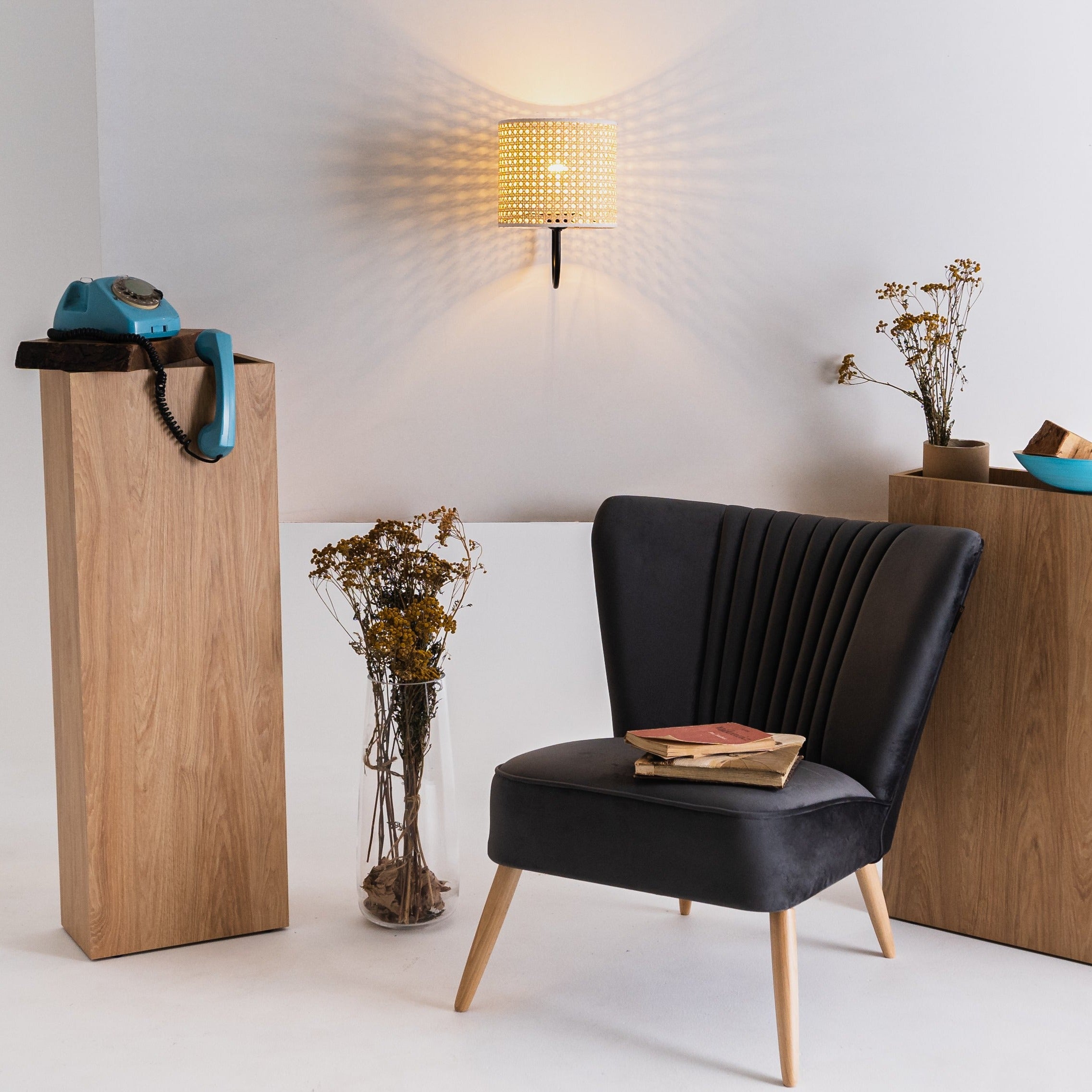 FLETE Wall Lamp Black Interior