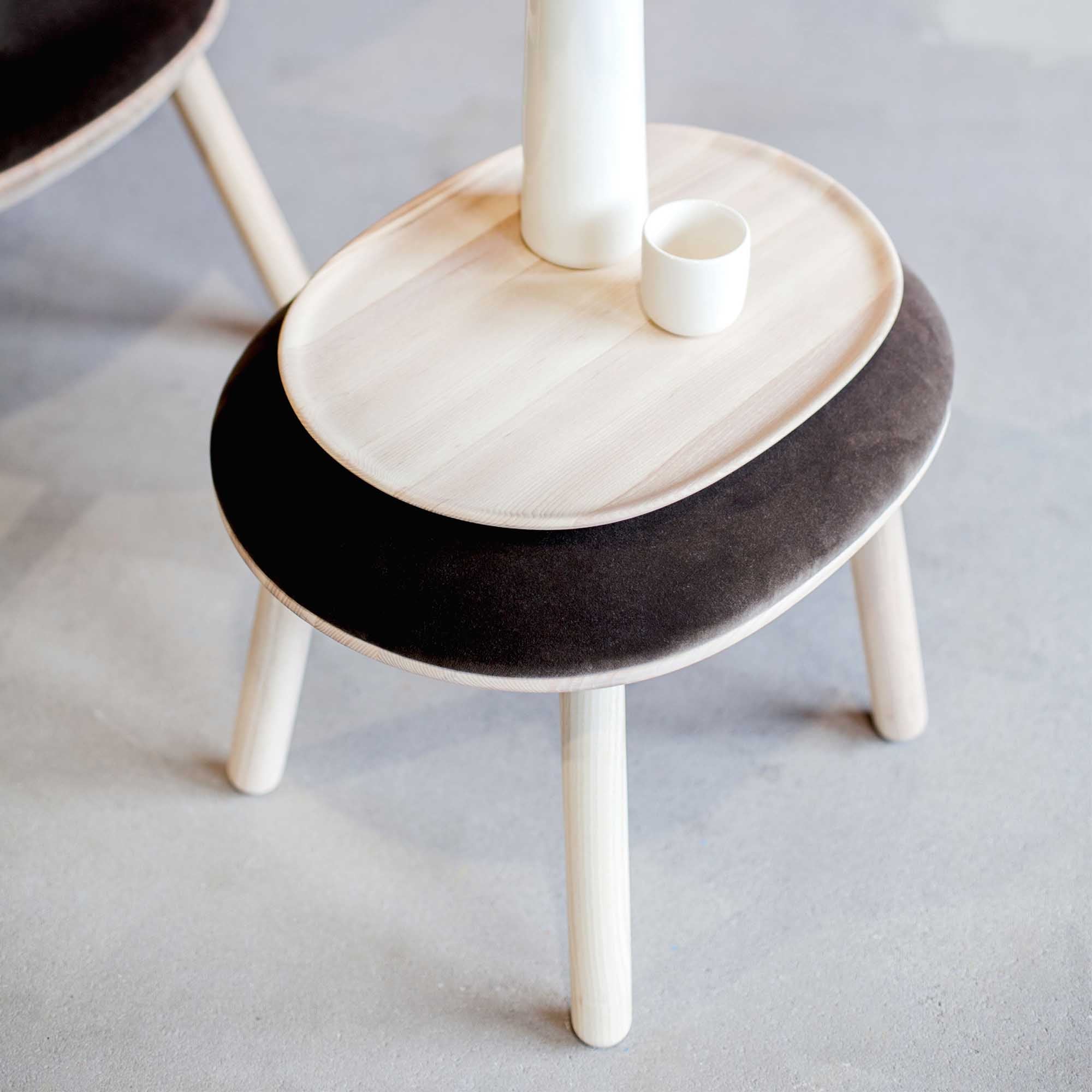 NAIVE Ottoman Interior