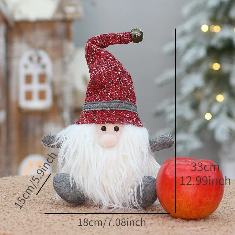 Piccola bambola di Natale per la casa