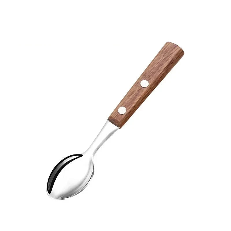 Stoviglie in stile retrò in legno e acciaio inox