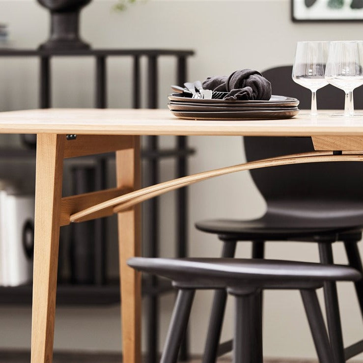 BRYGGA Table interior crop view