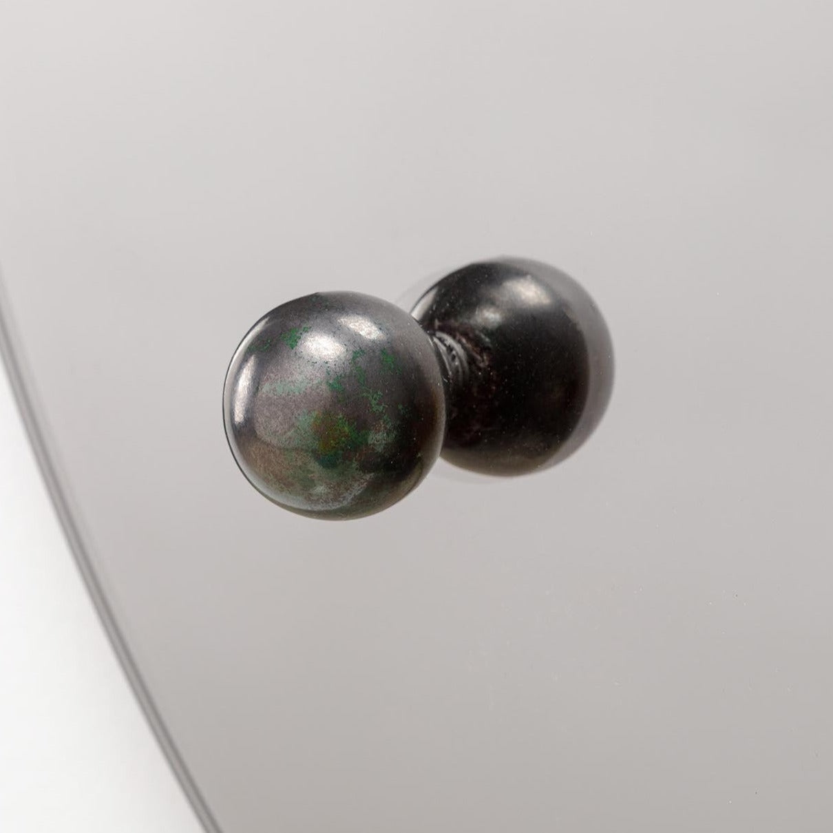 DEW Mirror D42 Neutral front macro view