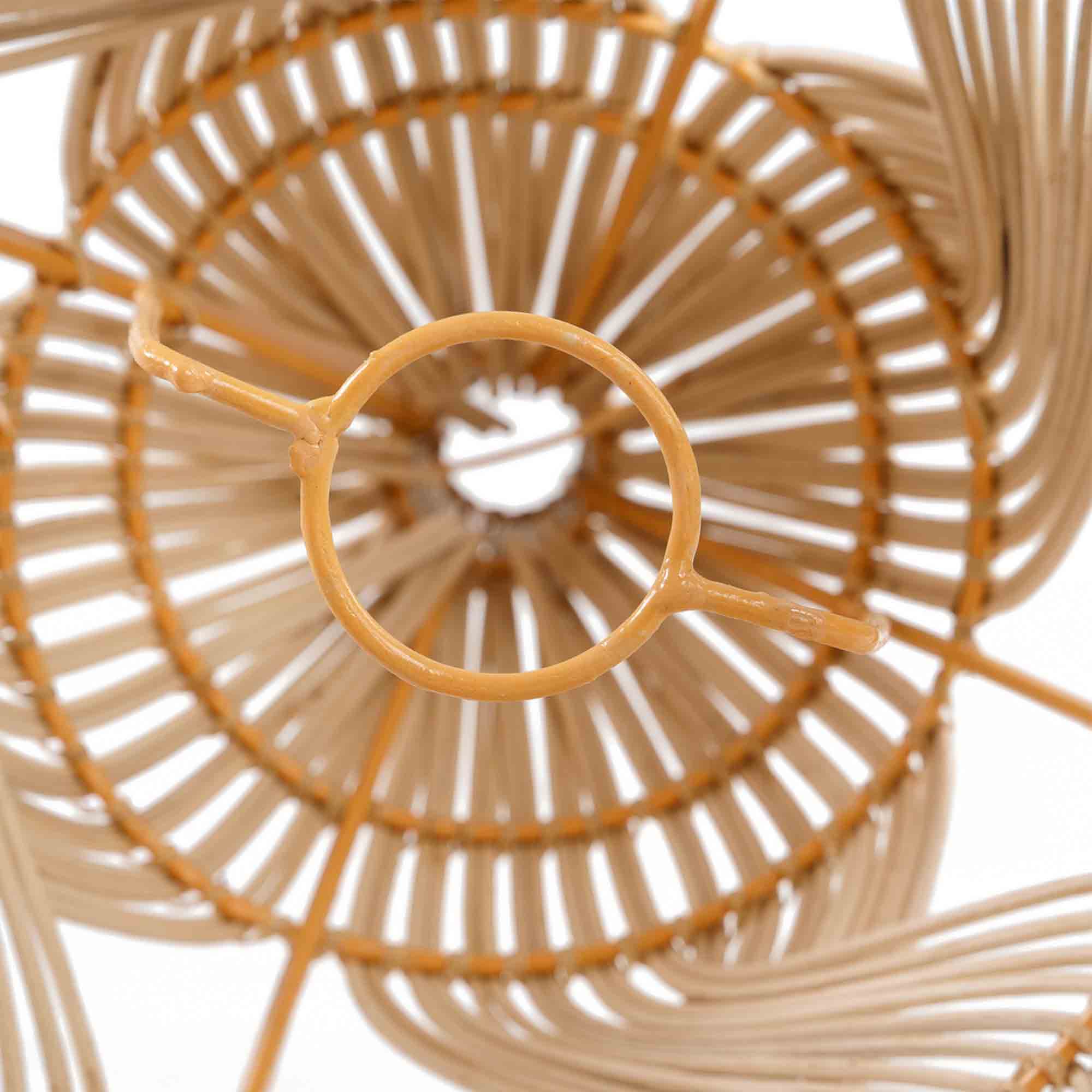 THE GARAFFA Pendant Lamp below view, cloe detail view