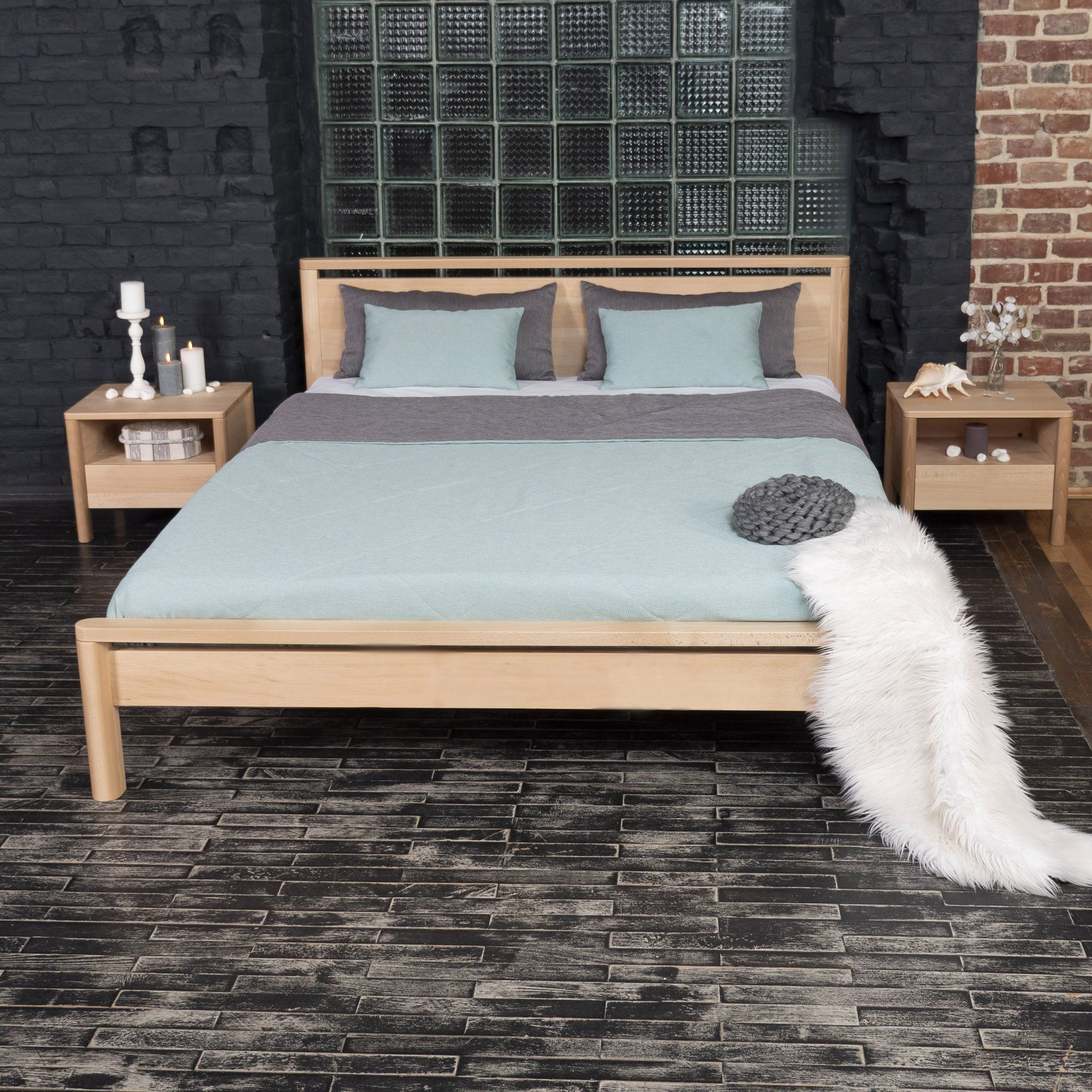 Bedroom Set DROP HARD-interior view