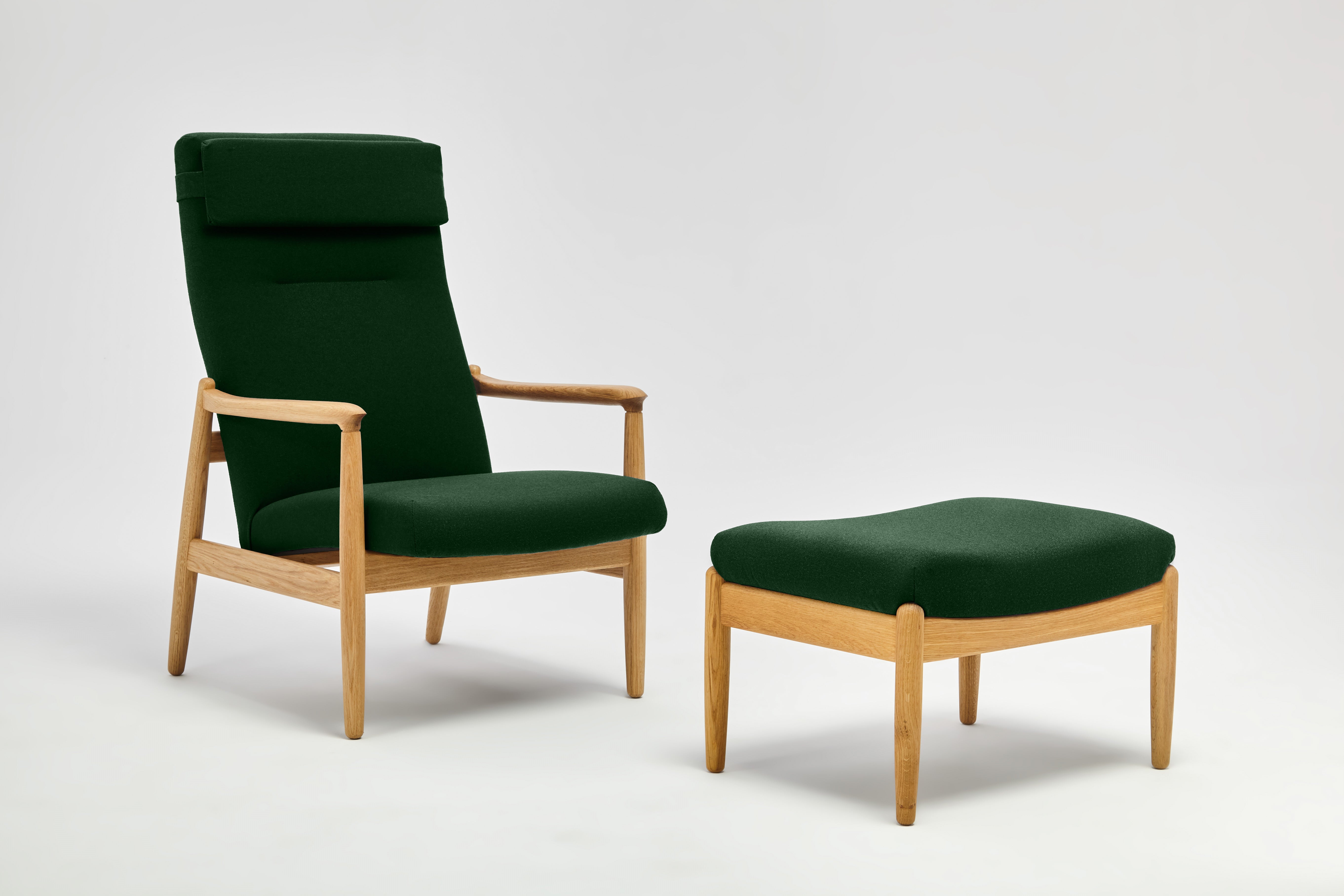 H64 Poltrona Highback con poggiapiedi