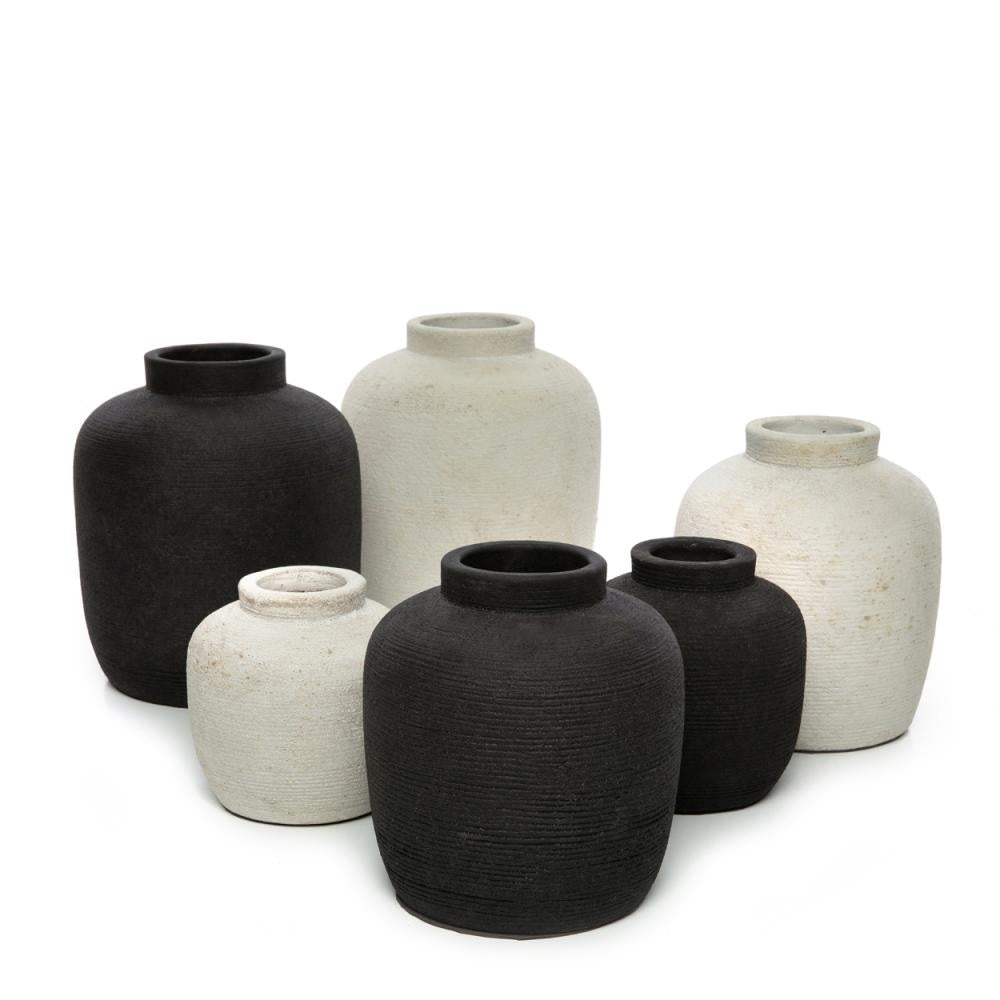 THE PEAKY Vase 6 vases black and white