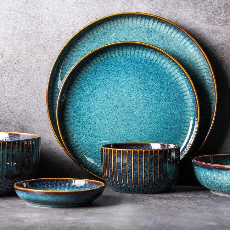 Stoviglie in ceramica smaltata in stile nordico