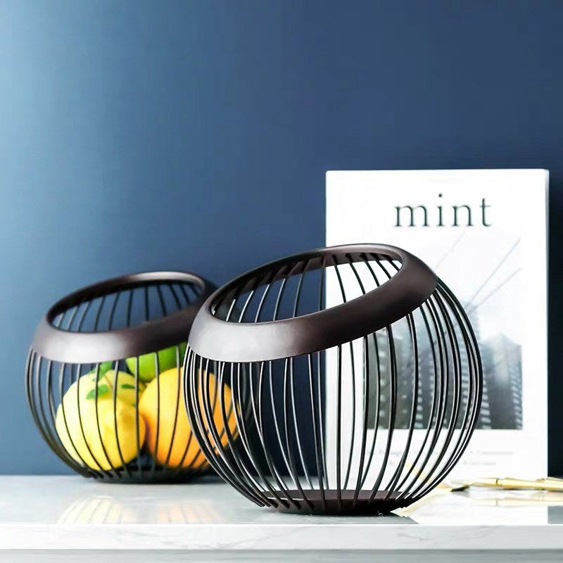 Cesto di frutta in ferro