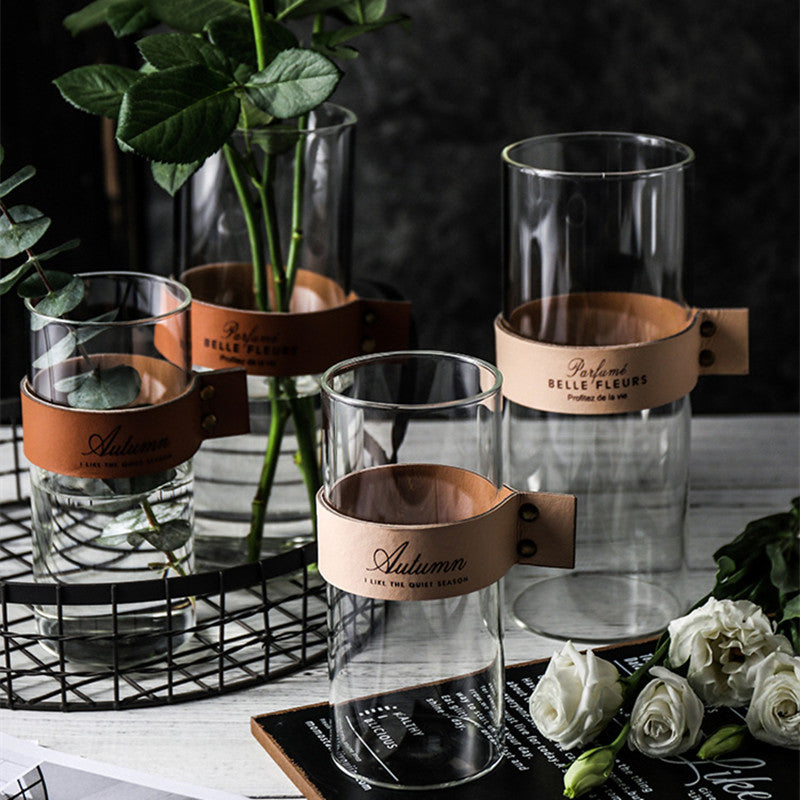 Vaso di vetro trasparente nordico per fiori