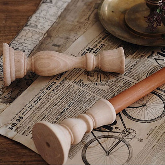 Portacandele in legno naturale retrò