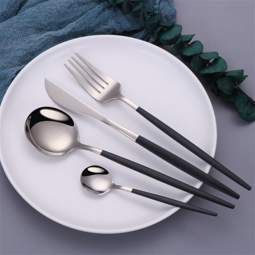 Set di posate in acciaio inox stile argento