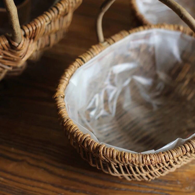 Cesto di fiori di salice in rattan