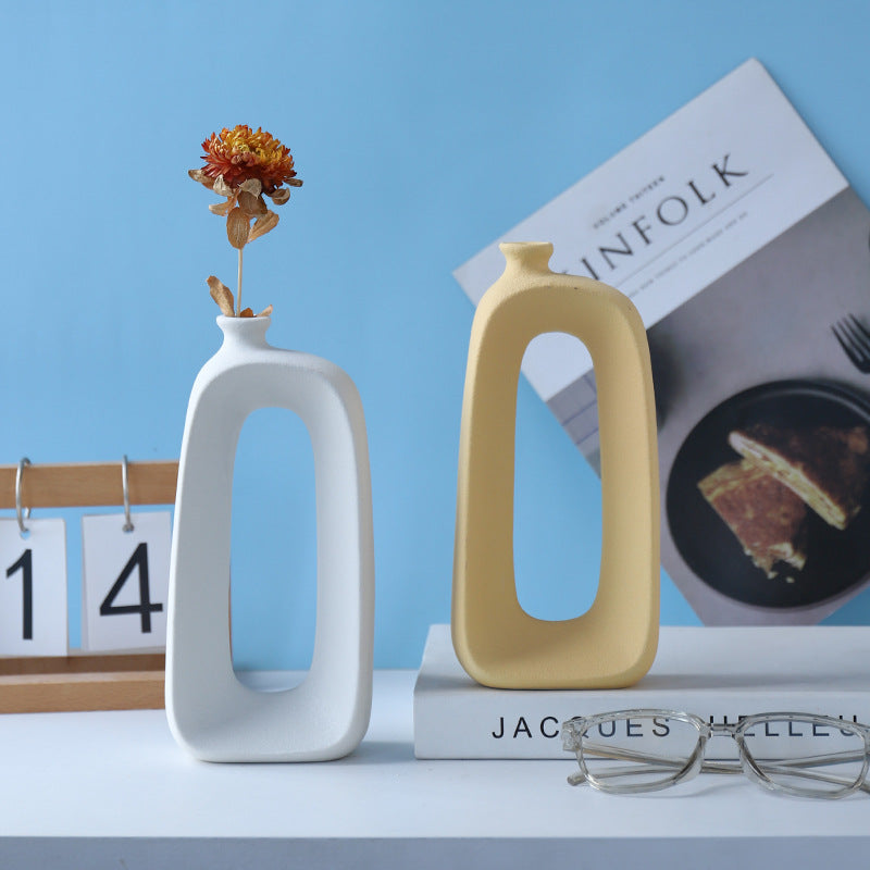 Elegante vaso da fiori moderno in ceramica