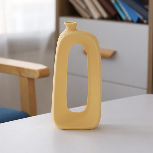 Elegante vaso da fiori moderno in ceramica