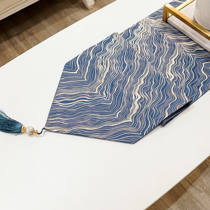 Runner da tavola moderni in raso dorato