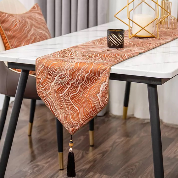 Runner da tavola moderni in raso dorato