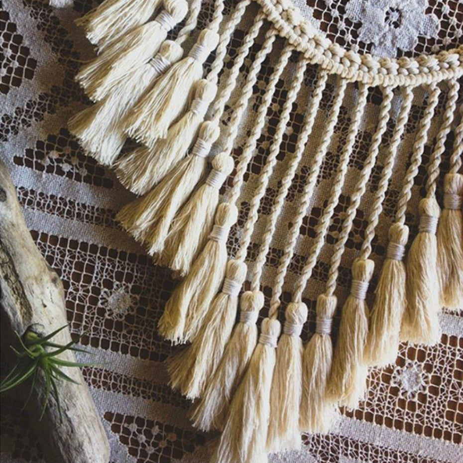 Macrame Tassel Wicker Basket fatto a mano