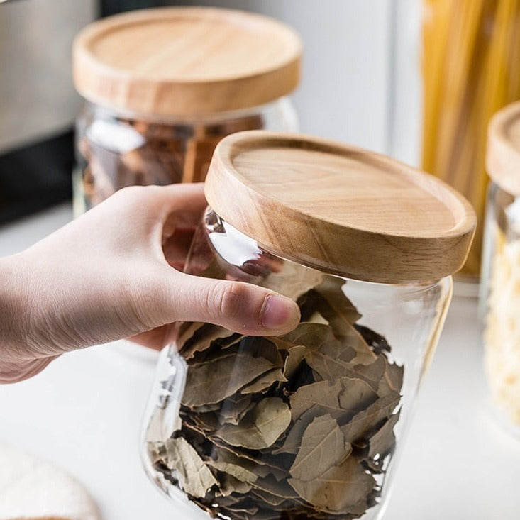 Contenitore sigillato per la cucina