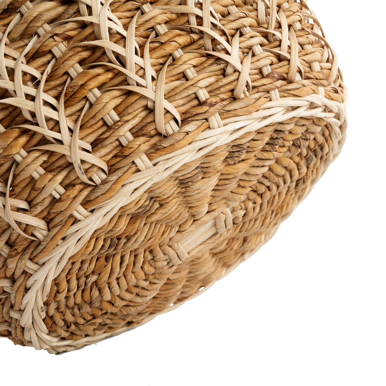 THE LUZIRU Basket - Natural Close View