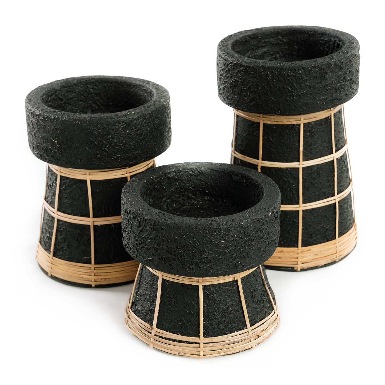 THE SERENE Candle Holder - Black Natural