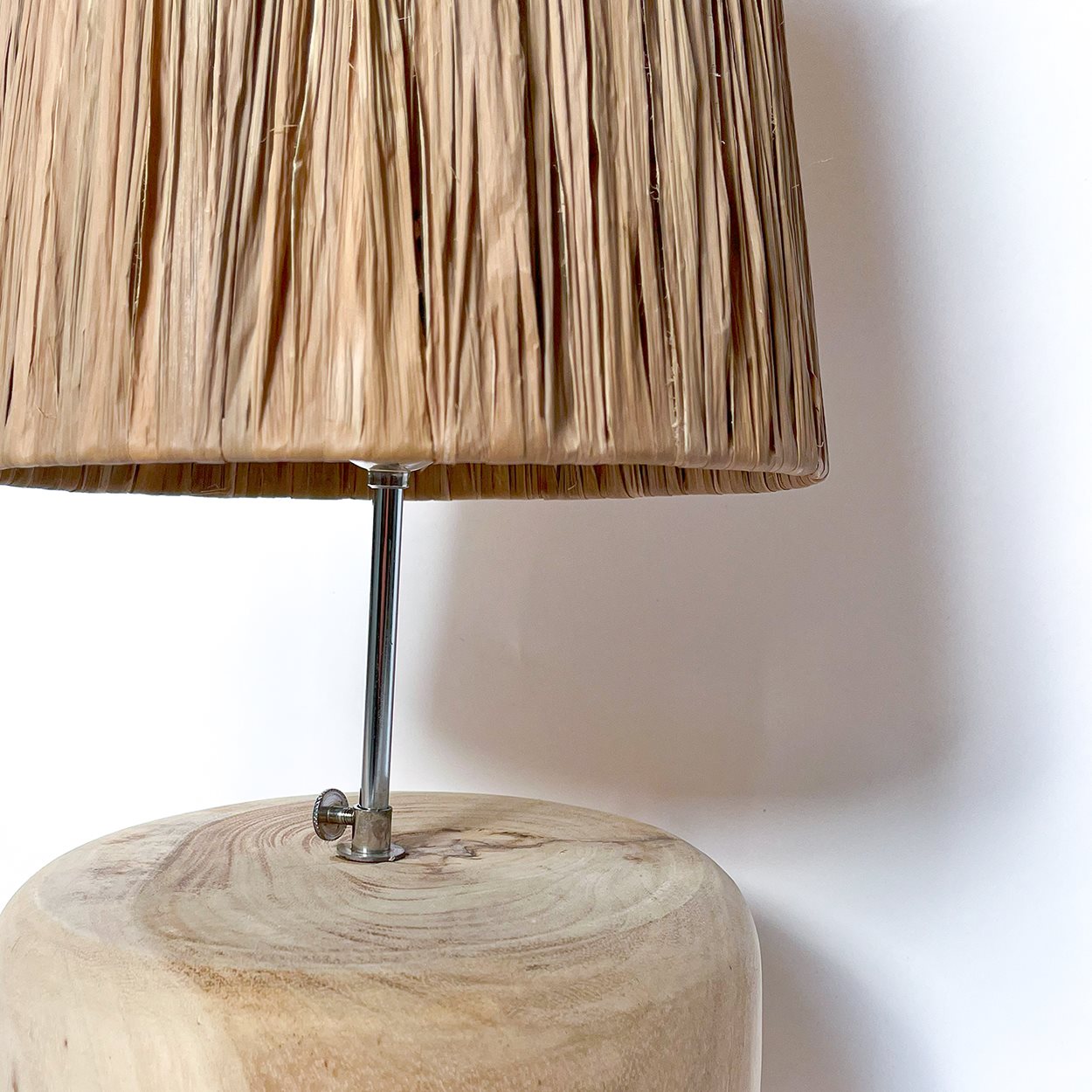 THE GRASS Table Lamp Natural Colour