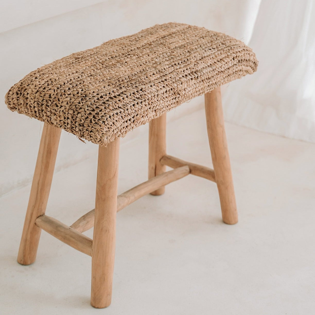 THE RAFFIA Bench - Natural Indoor