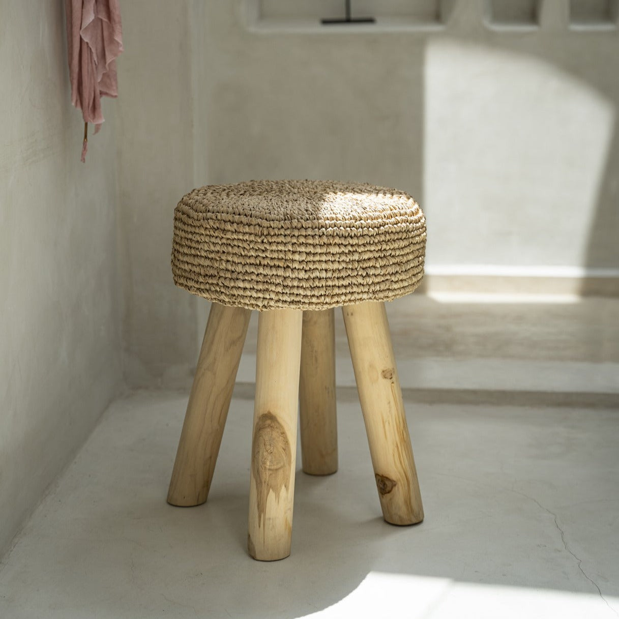 Lo sgabello RAFFIA - Naturale