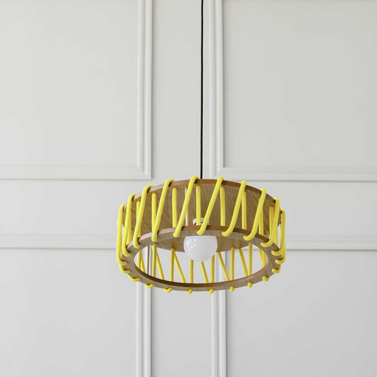 MACARON Pendant Lamp Yellow 45 cm interior below view