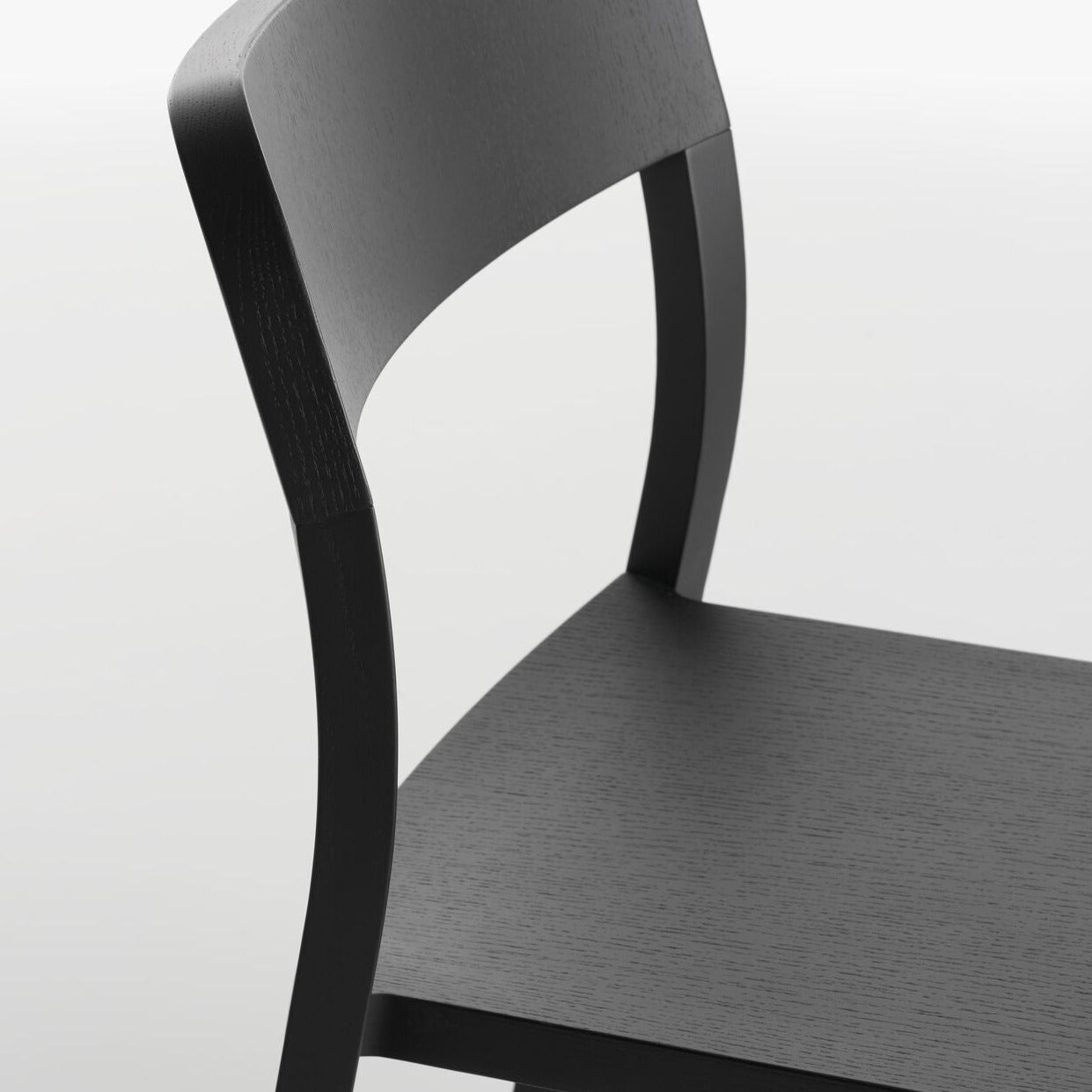 BLOCCO Chair-black ash