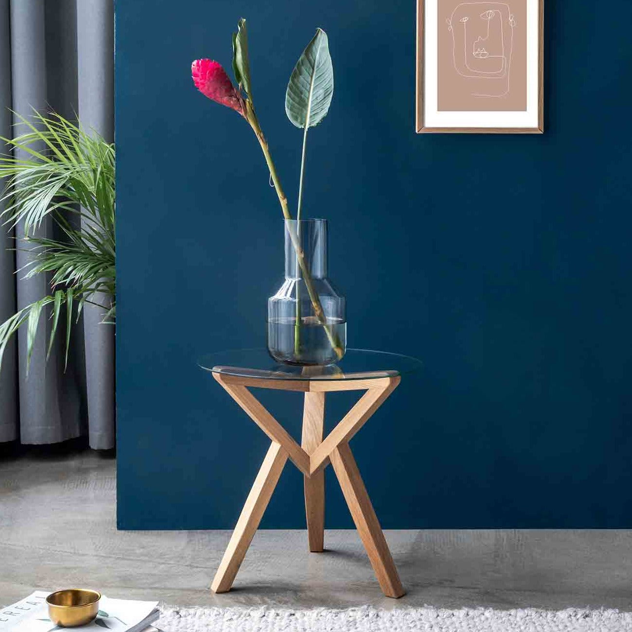 Side Table, Oak Wood Frame, Natural Colour interior view with flower and vase