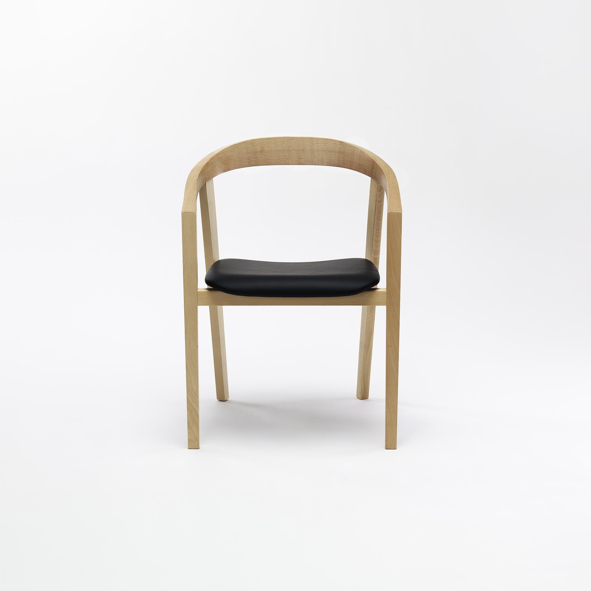 RO Dining Chair Natural-Black front view