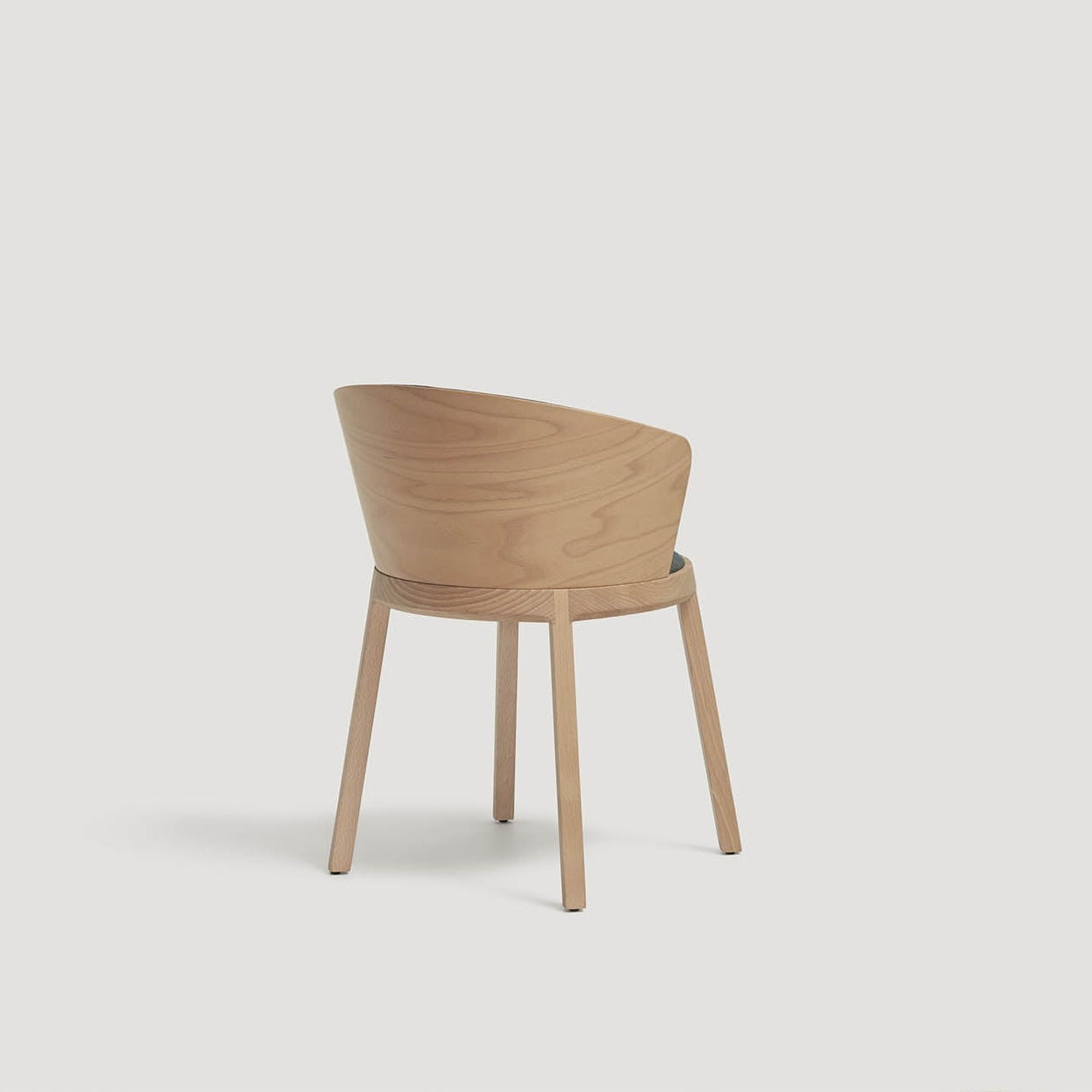 SILLA ARO Chair back view, natural base and backrest