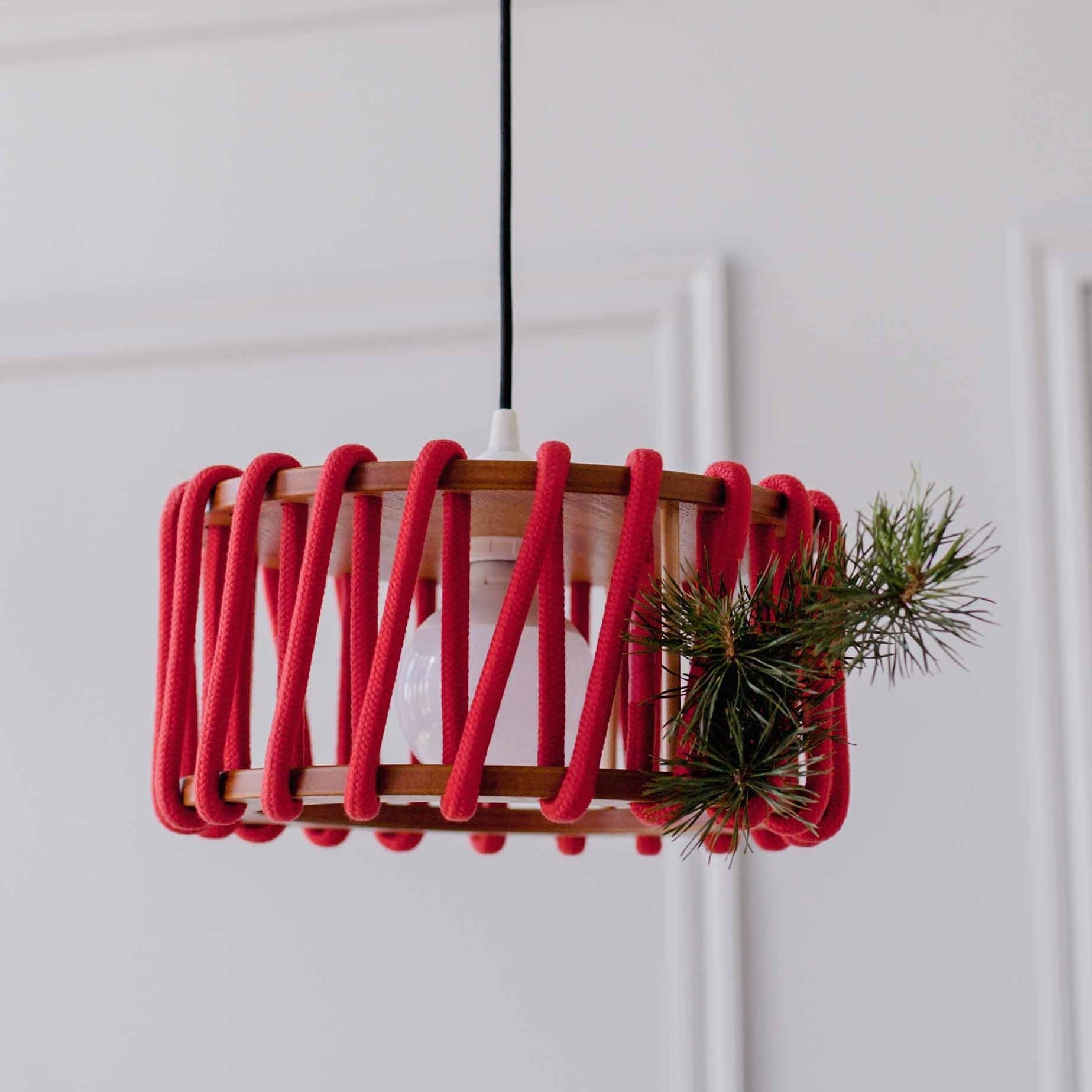 MACARON Pendant Lamp Red 45 cm front closer interior view