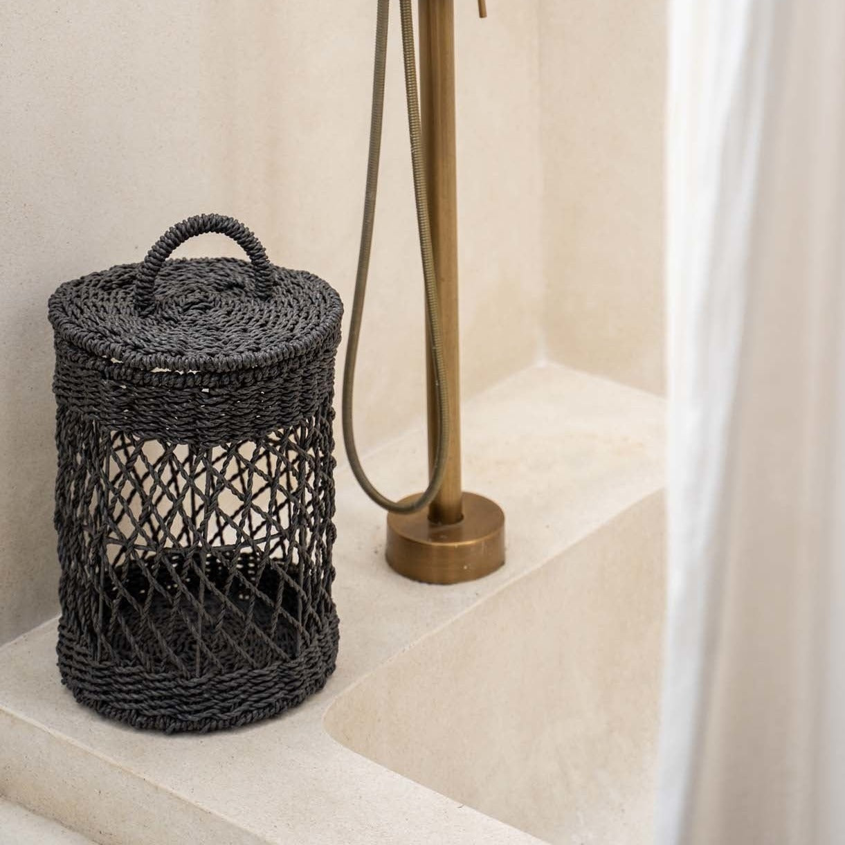 THE LAUNDRY Baskets Natural Fiber bath interior view