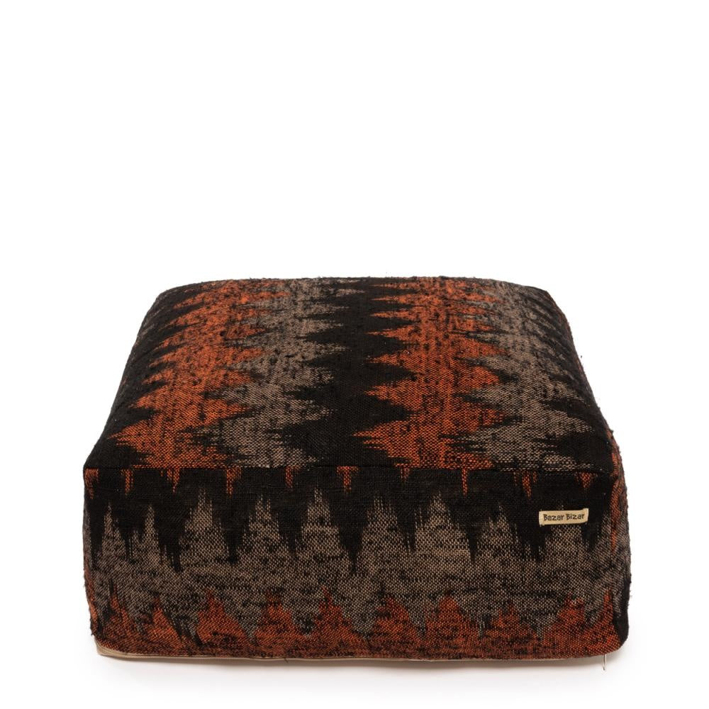 THE OH MY GEE Pouffe black-orange