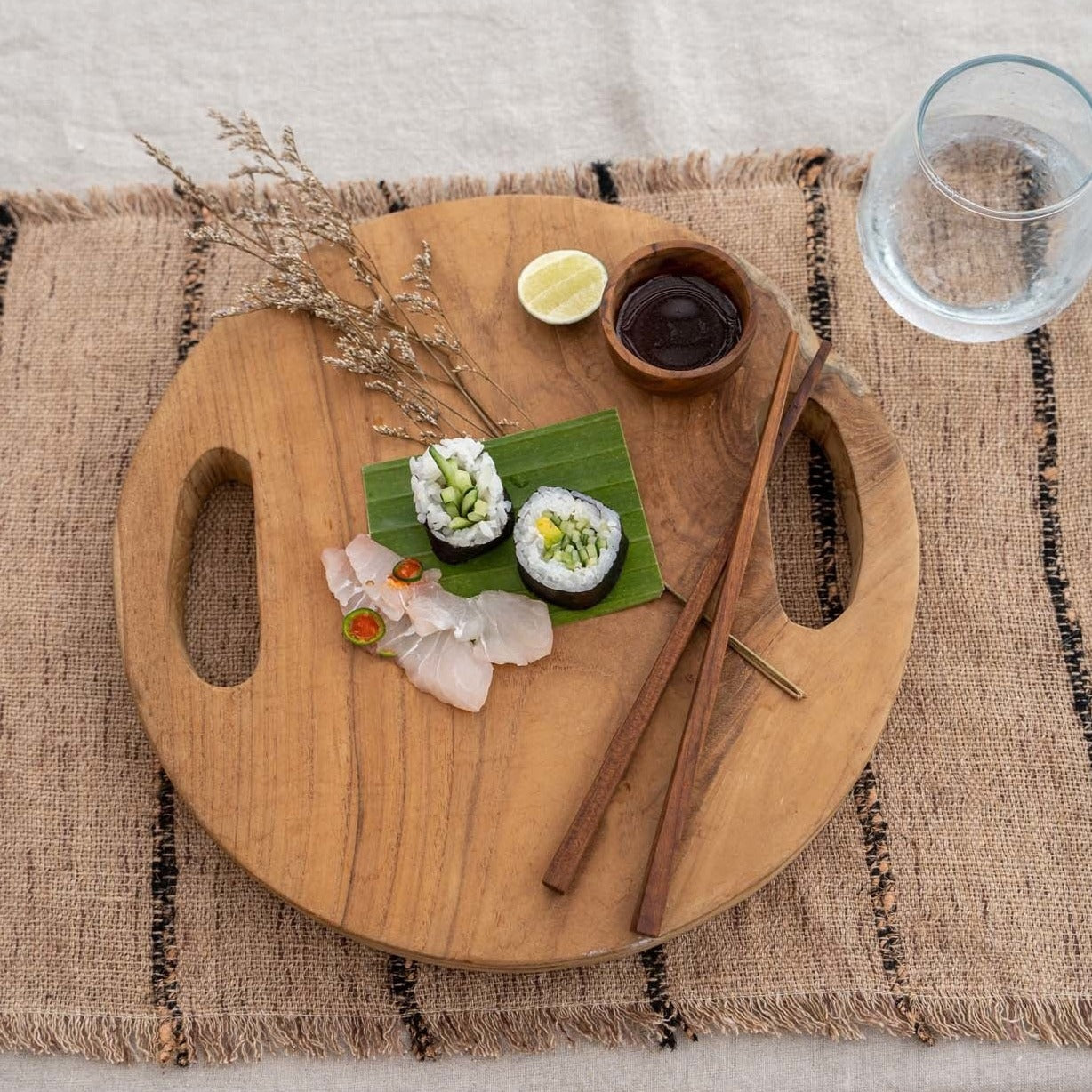 THE TEAK ROOT Tray medium top view