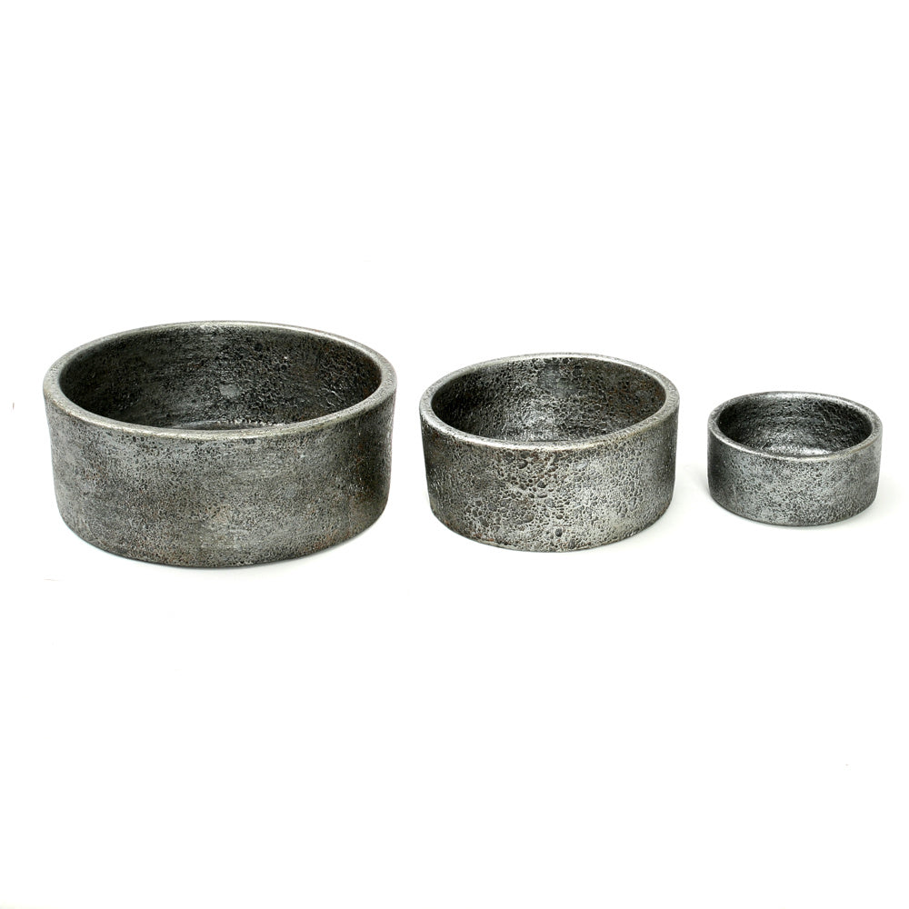 THE BURDEN CYLINDER Dish Set of 3 grey front view