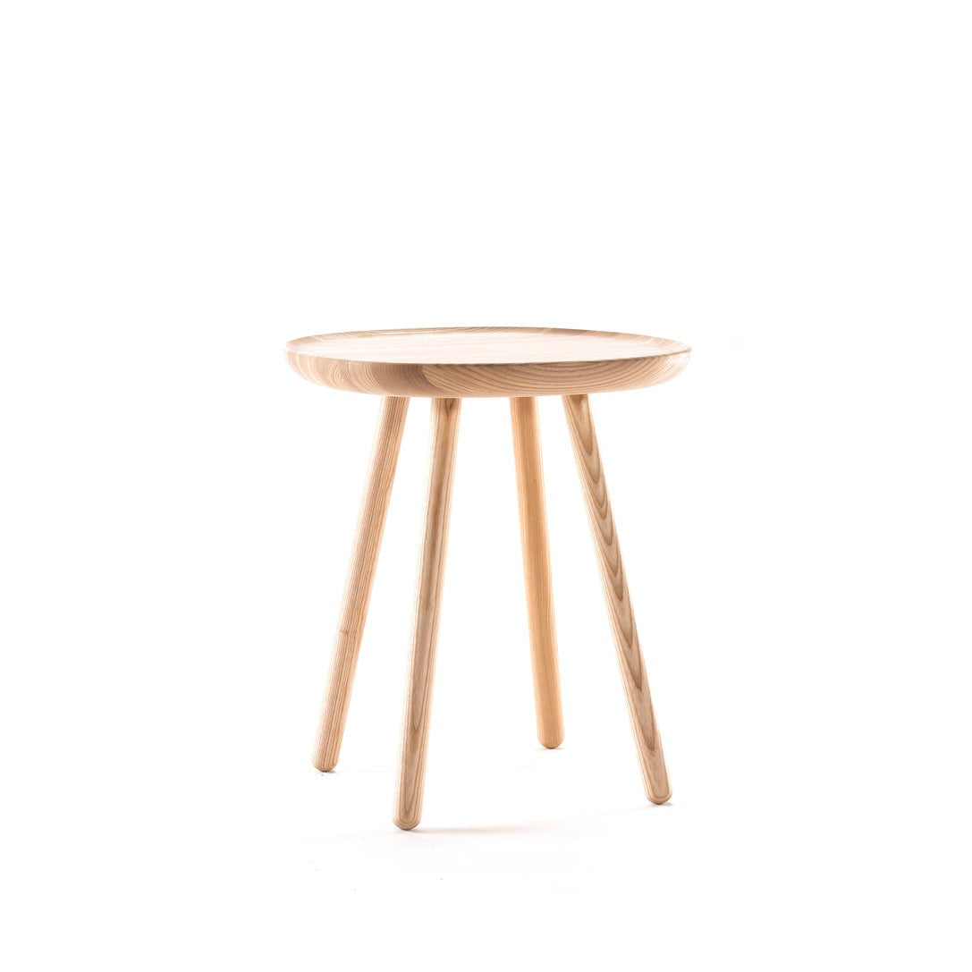 NAЇVE Side Table 450 natural ash-front view