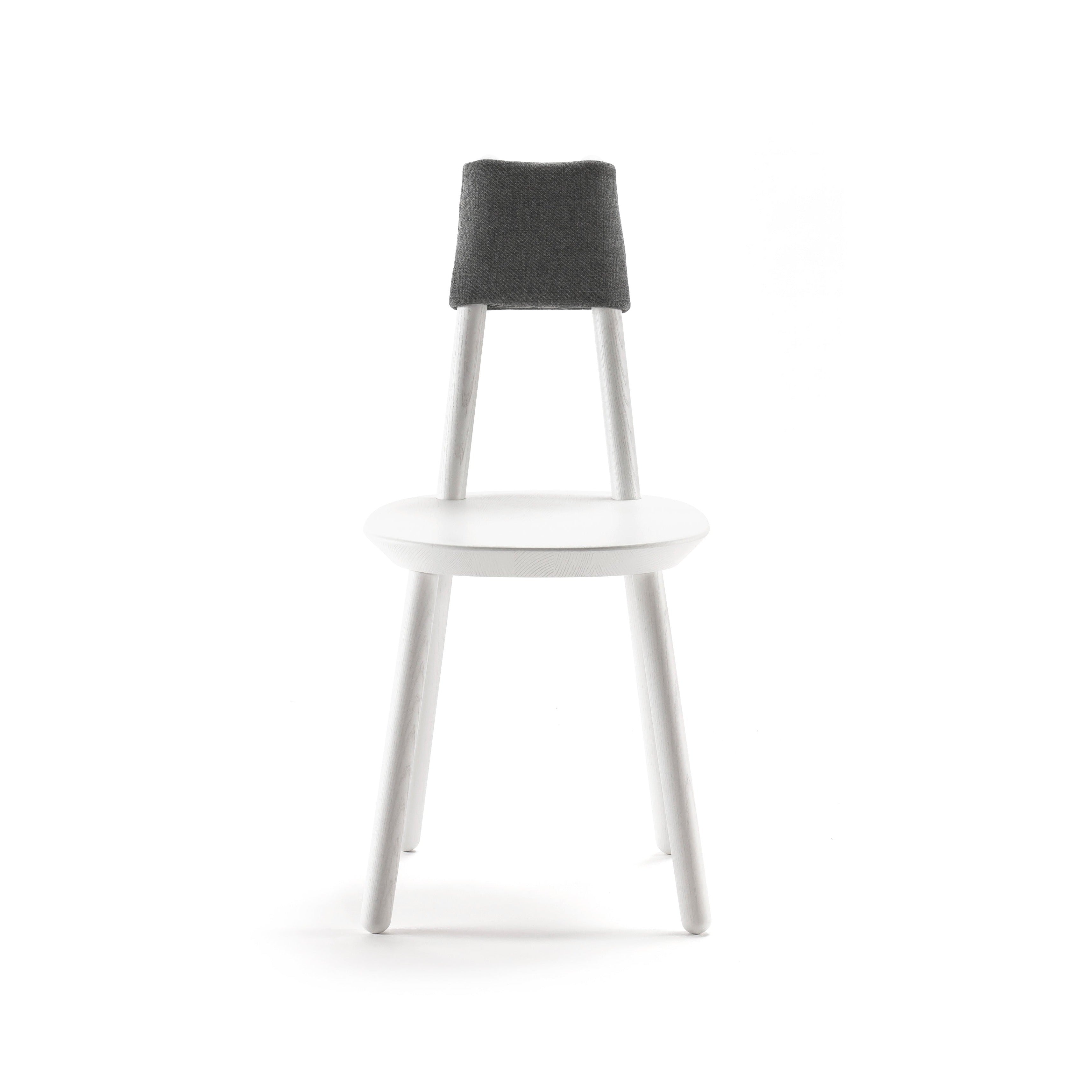 NAЇVE Chair solid ash-white frame-anthracite backrest-front view