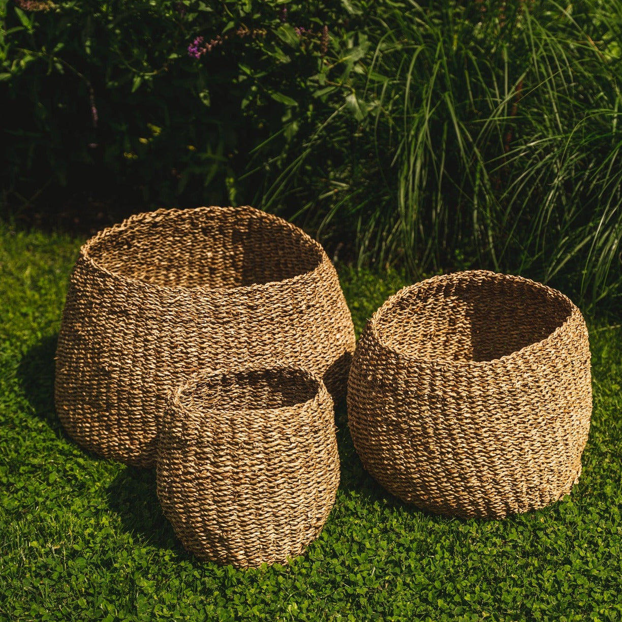 THE VUNG LAM Baskets Set of 3 outdoor view