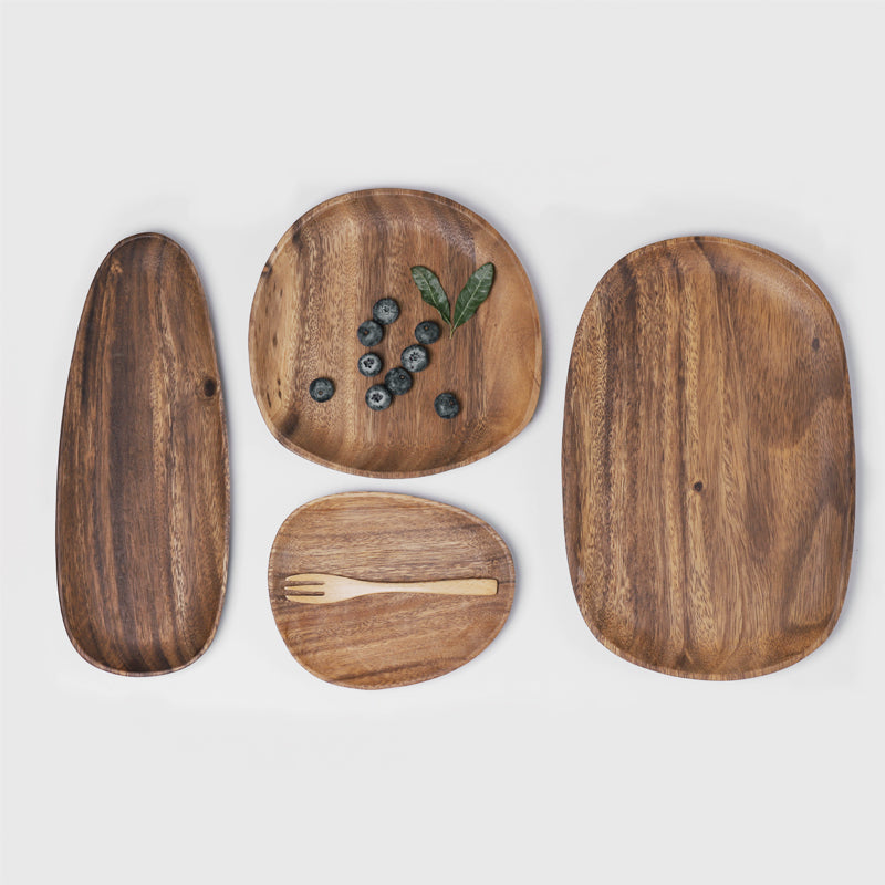 Vassoi ovali irregolari in legno massello di Acacia