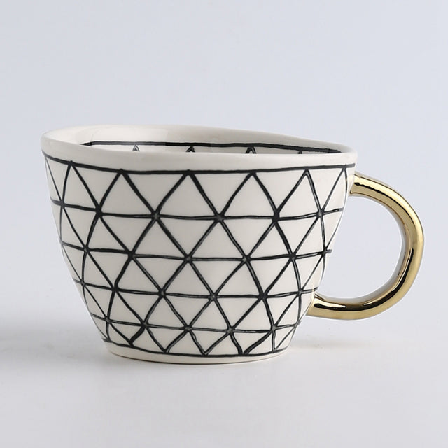 Tazze in ceramica geometrica dipinte a mano con manico d'oro