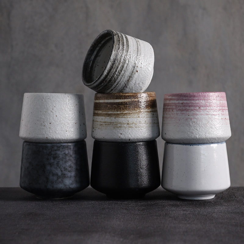 Set di tazze da tè in ceramica in stile giapponese semplice