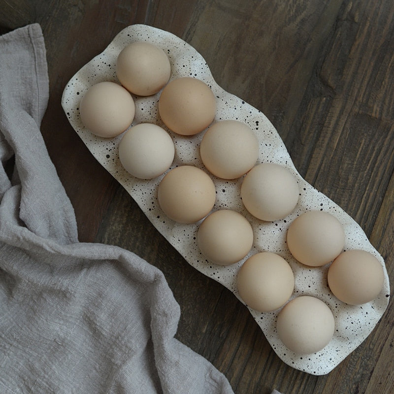 Cremagliera in resina per uova in stile nordico